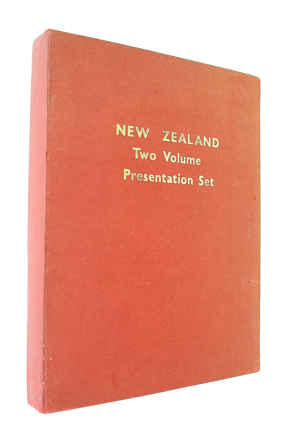 PASCOE, JOHN AND JAMES K BAXTER - New Zealand in Colour (TWO VOLUME PRESENTATION SET IN SLIPCASE)