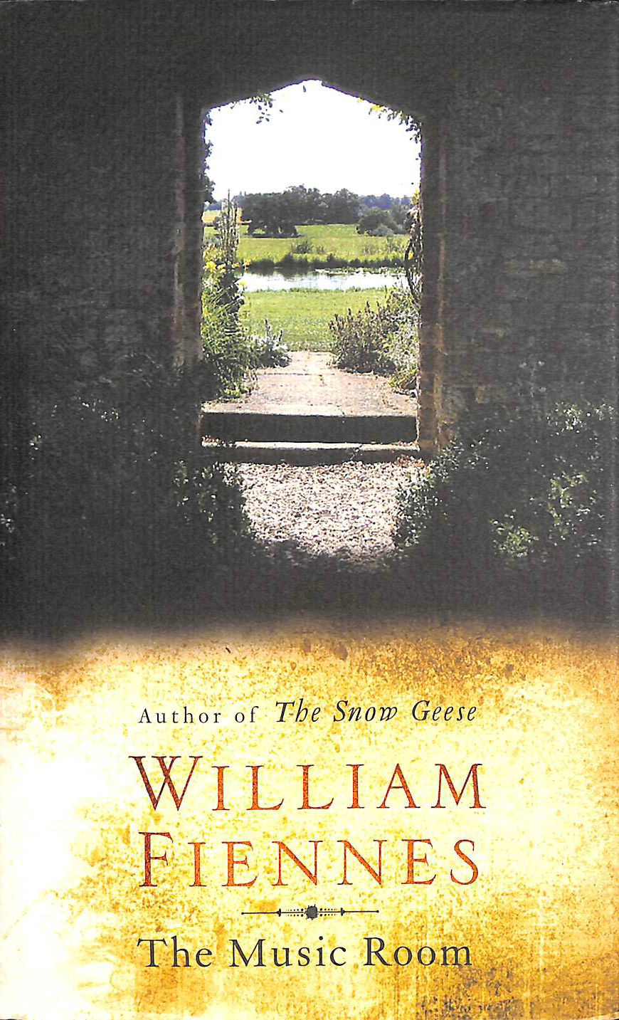 FIENNES, WILLIAM - The Music Room